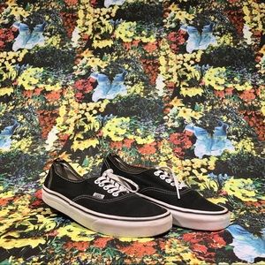 SOLD Vans Authentic Style Men’s Sz 7.5 Women’s 9